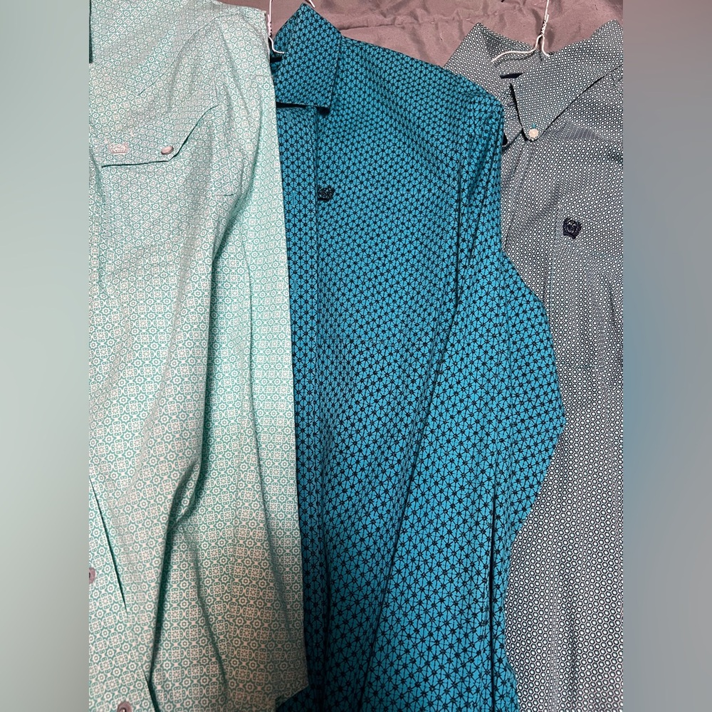 Lot of 6 Cinch shirts all size medium.